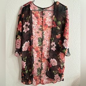 HeartSoul Black and Pink Floral Sheer Kimono Boho Robe Woman Size Large